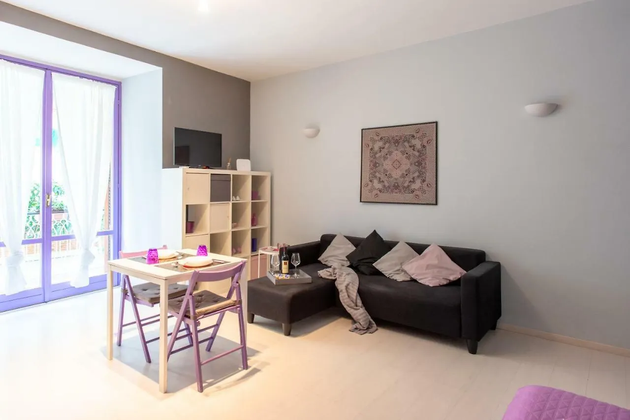 Holiday home Fv Studios Chiaia Naples