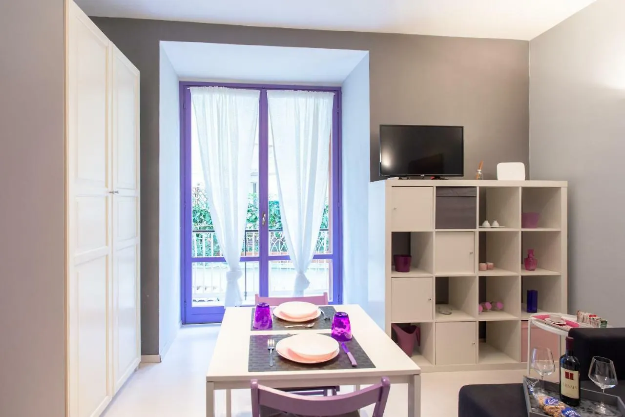 Fv Studios Chiaia Naples Holiday home